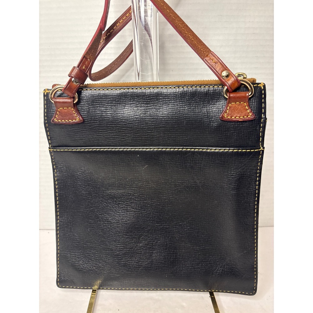 Dooney & Bourke Black Pebble Leather Triple Zip Crossbody Bag w/Tan Trim-see pic - Picture 3 of 10